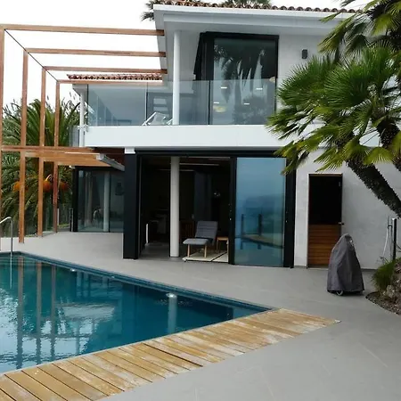 Luxury - 2 Heated Pools, Sauna, Bbq Villa